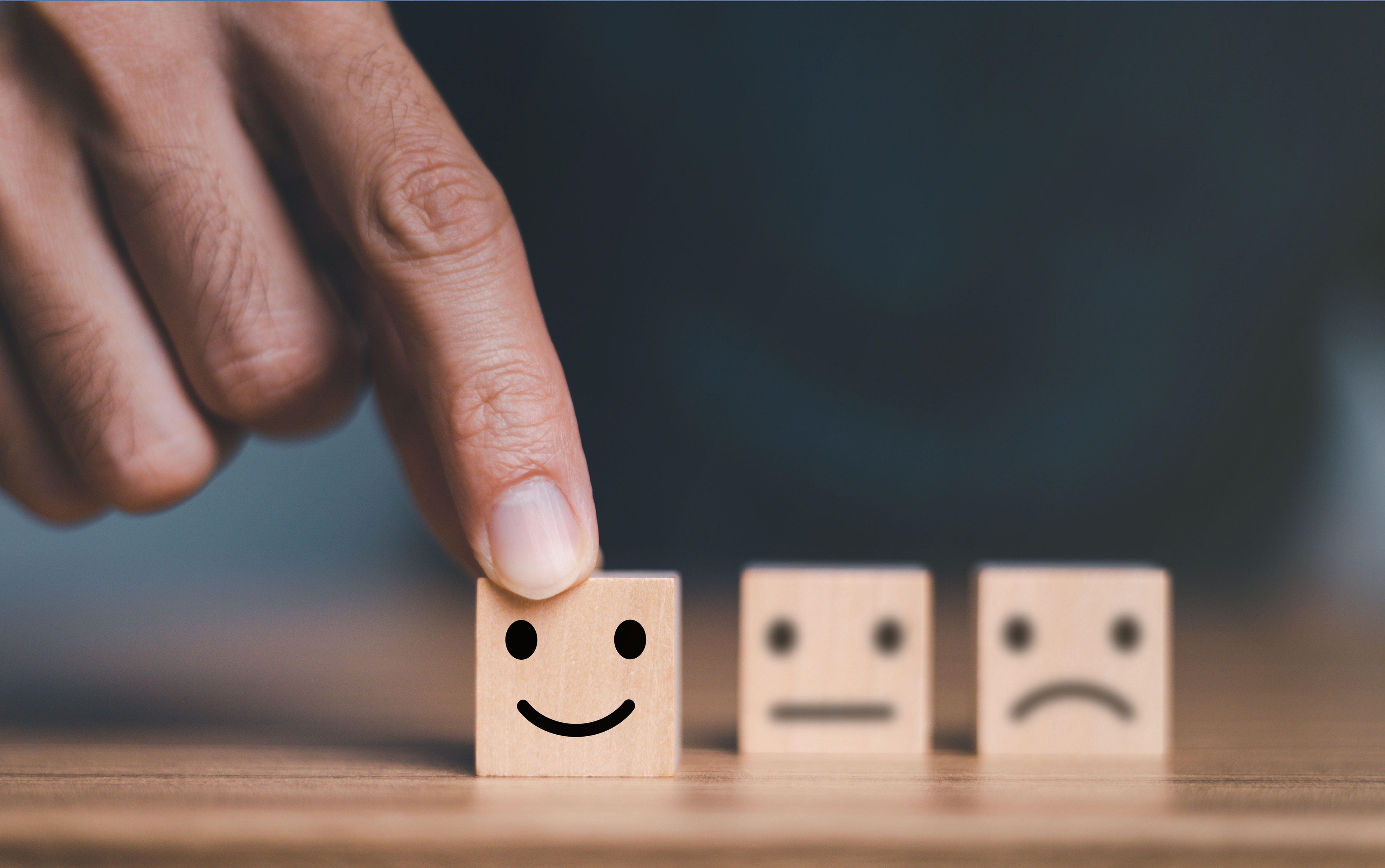 无法短期变现的脑机接口，如何先活下去？